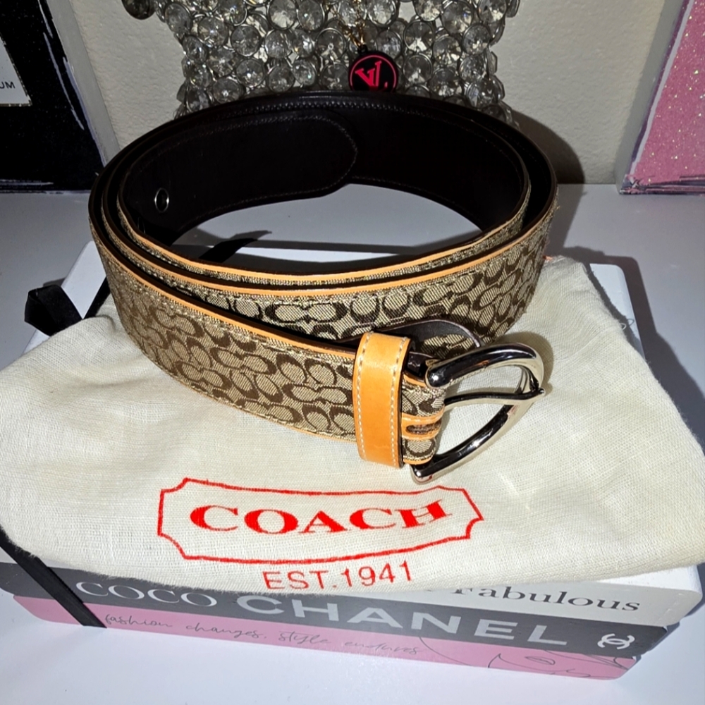 EUC Authentic COACH Signature Coated Canvas & Leather Belt Beige/Brown Size XL